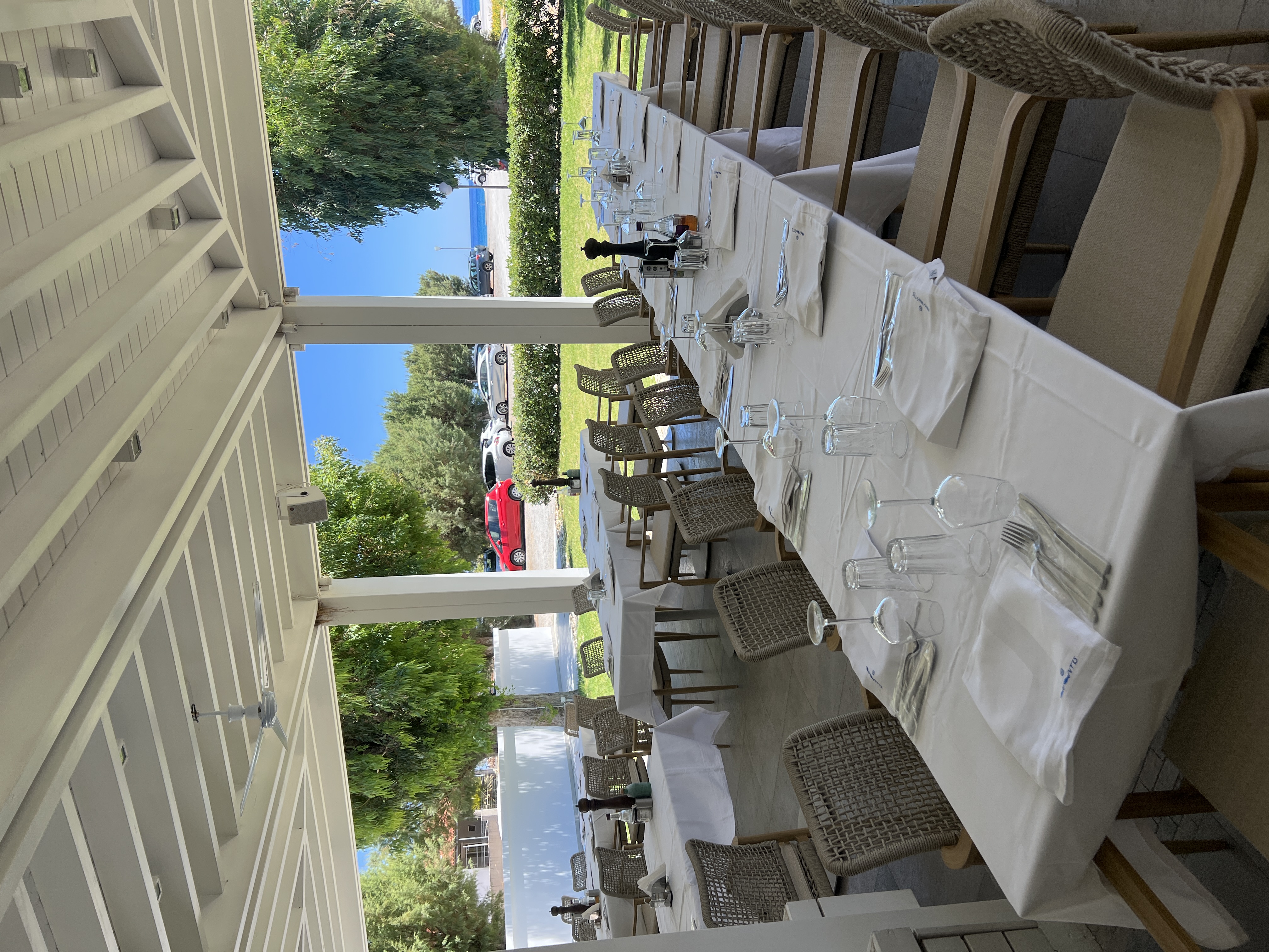 Avantis restaurant