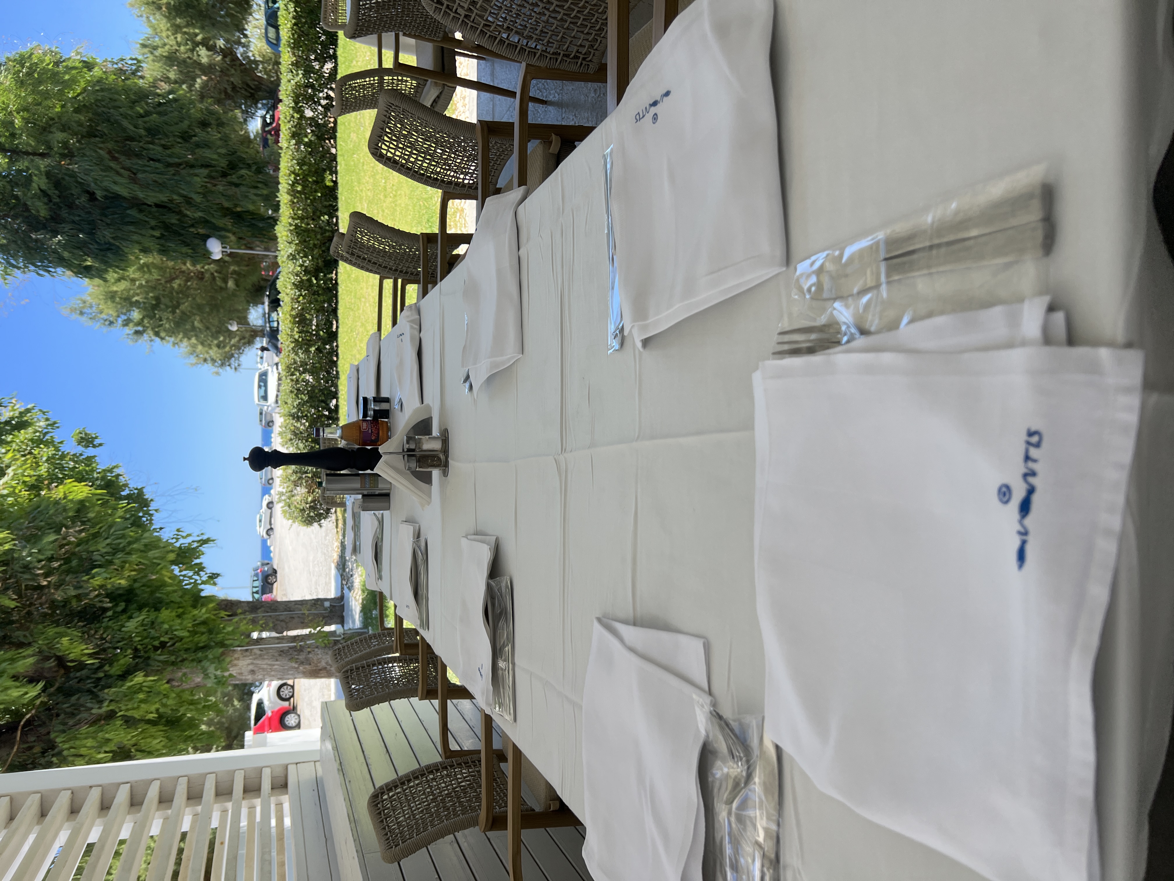Avantis restaurant