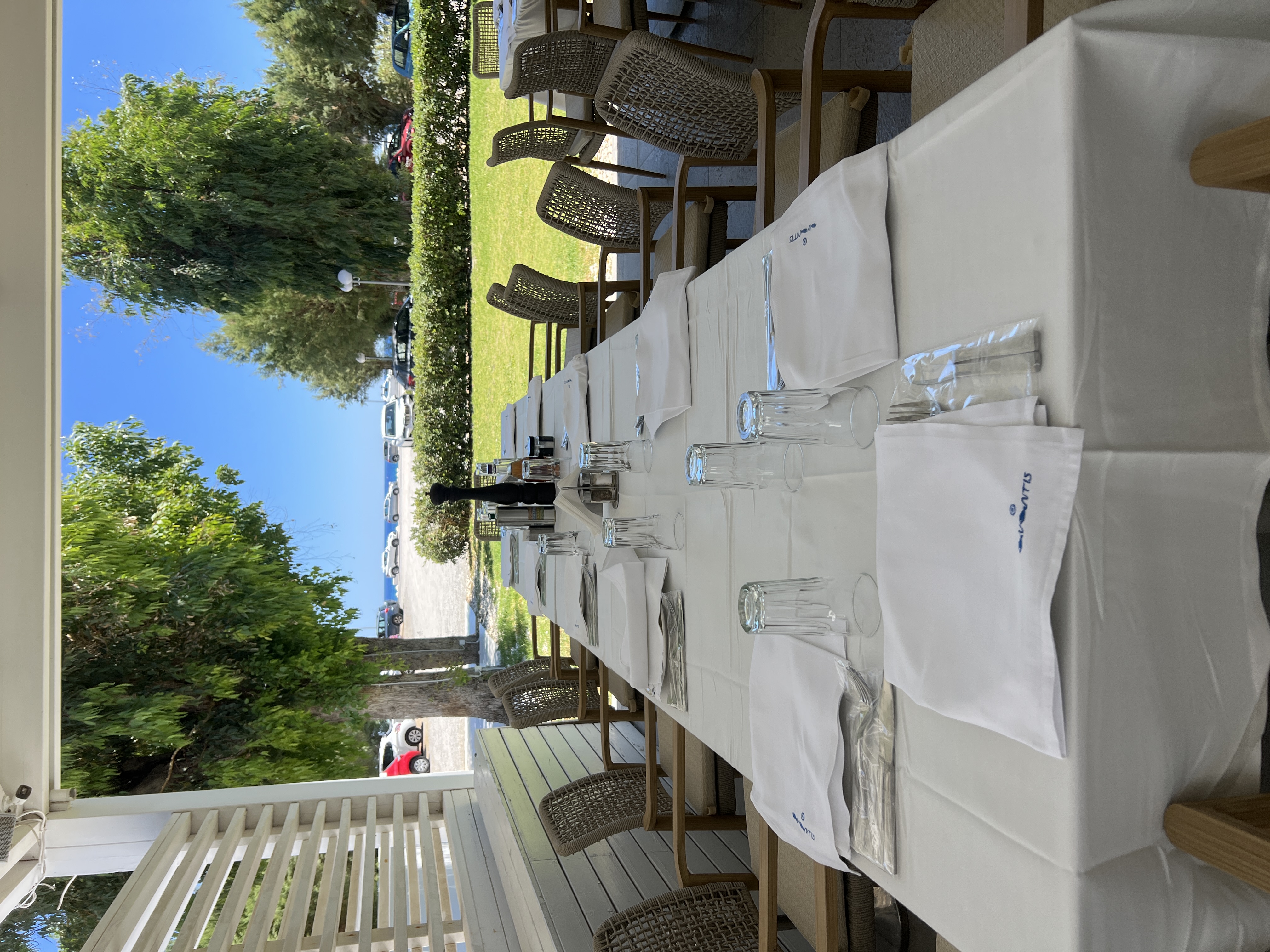 Avantis restaurant